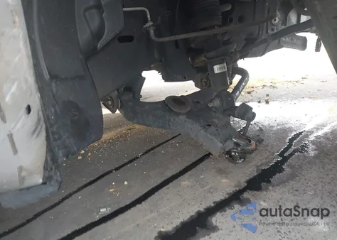 2015 Nissan Titan Sv z USA, uszkodzony, nr VIN 1N6BA0ED9FN511409